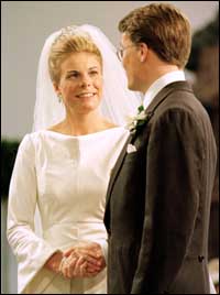 Prins Constantijn og Laurentien Brinkhorst sier ja til hverandre. Foto: Reuters